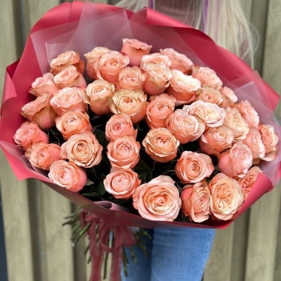 Шикарная роза Кахала 60 см